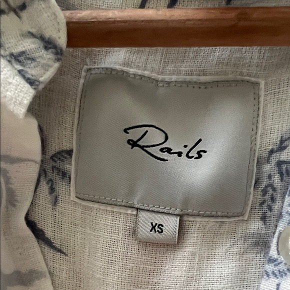 Rails Women's Whitney blue Hawaii linen  Shirt - Picture 3 of 3